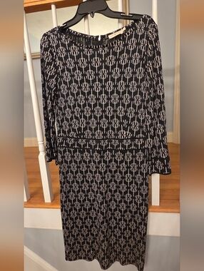 Tory Burch Black and Beige Logo print Long Sleeve Dress. L